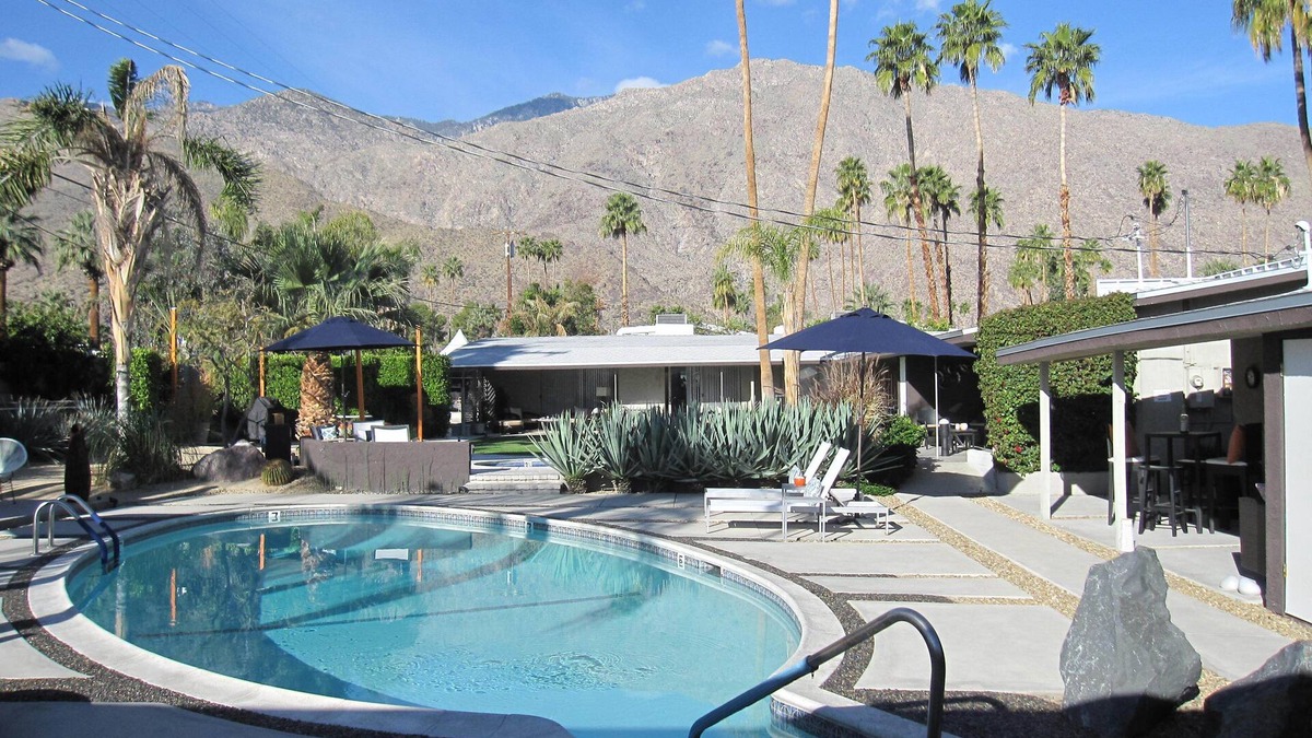 Tahquitz River Estates Apartment | Hidden Gem in a Secluded Resort Like Setting