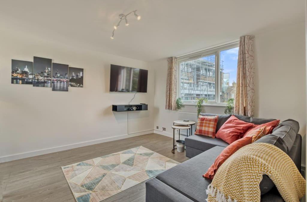 Shaftesbury Apartment | Hidden Gem in Battersea w/Free Parking