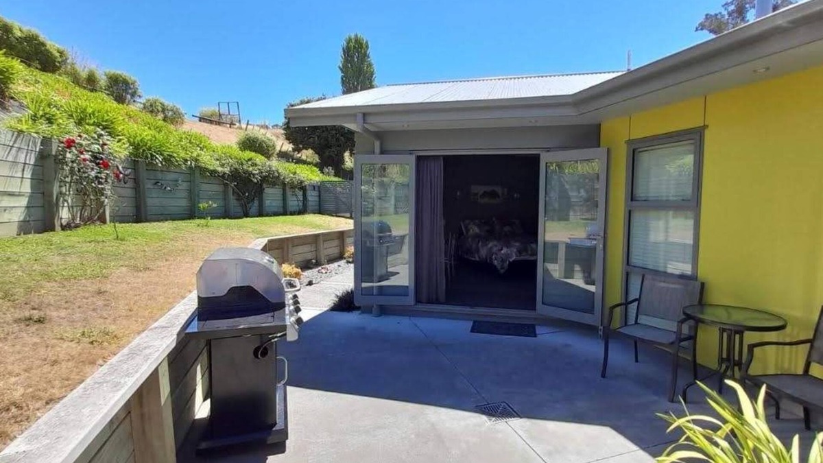Napier Bed & Breakfast | Hidden Gem in Oaklands