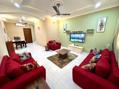 Oyibi House | Hidden Gem In Oyibi New 2 Luxury Bedroom Apartment