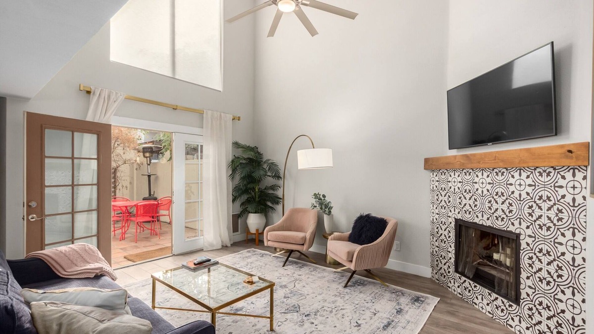 Arts District Condo | Hidden Gem in the ❤️of Old Town Scottsdale 🏜