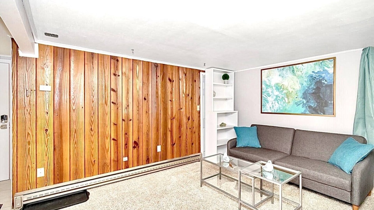 South St. Paul Apartment | Hidden Gem- Spacious Studio Near Airport