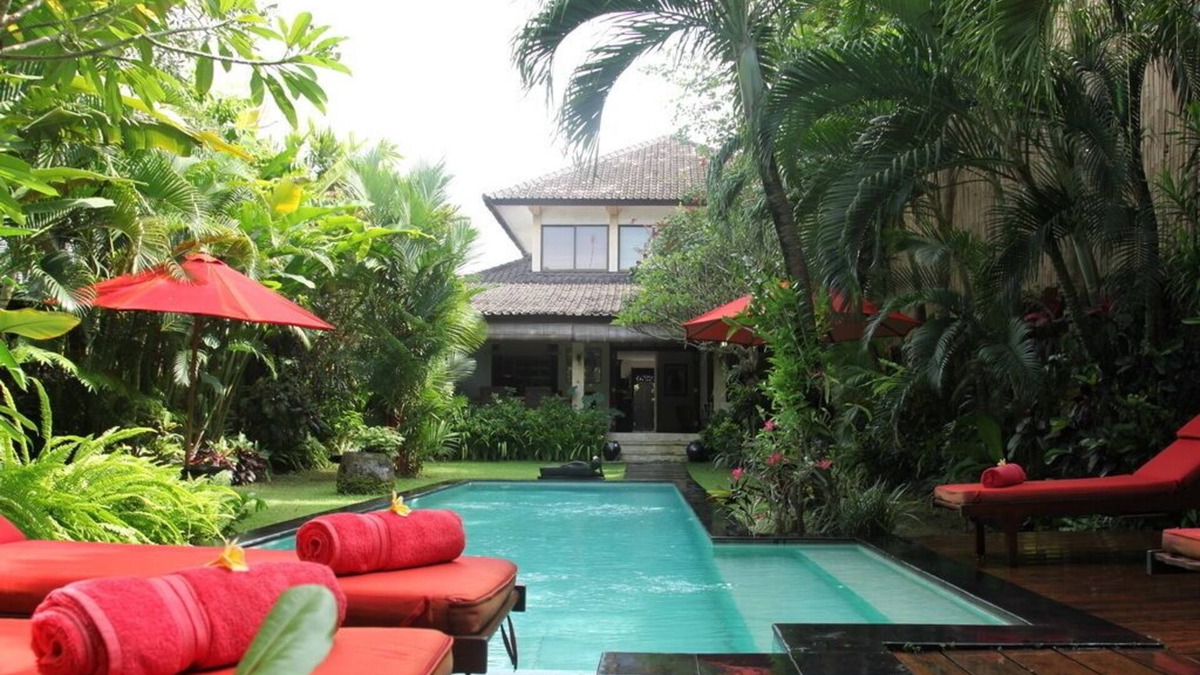 Petitenget Villa | Hidden oasis with private pool in the heart of Seminyak & only 10 mins to beach