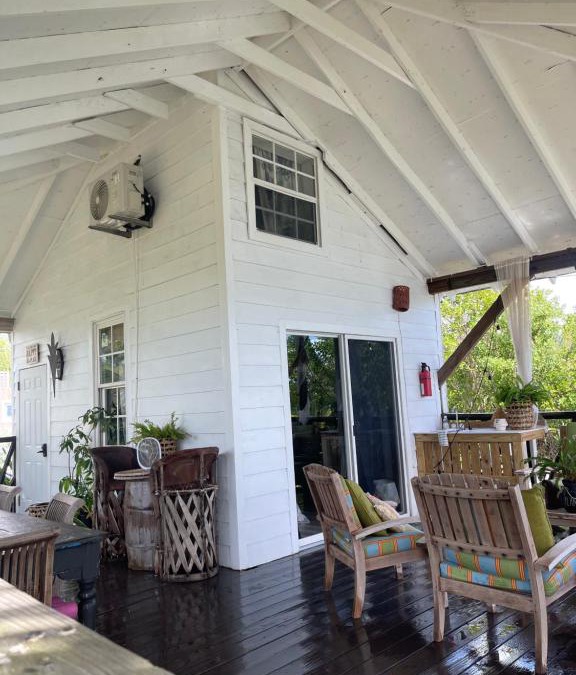 Coral Harbour House | Hidden Paradise - Cottage