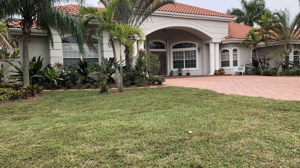 Palm City Apartment | Hidden Paradise In Palm City #1