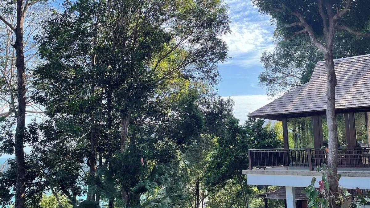 Padang Matsirat Villa | Hidden Paradise Villa