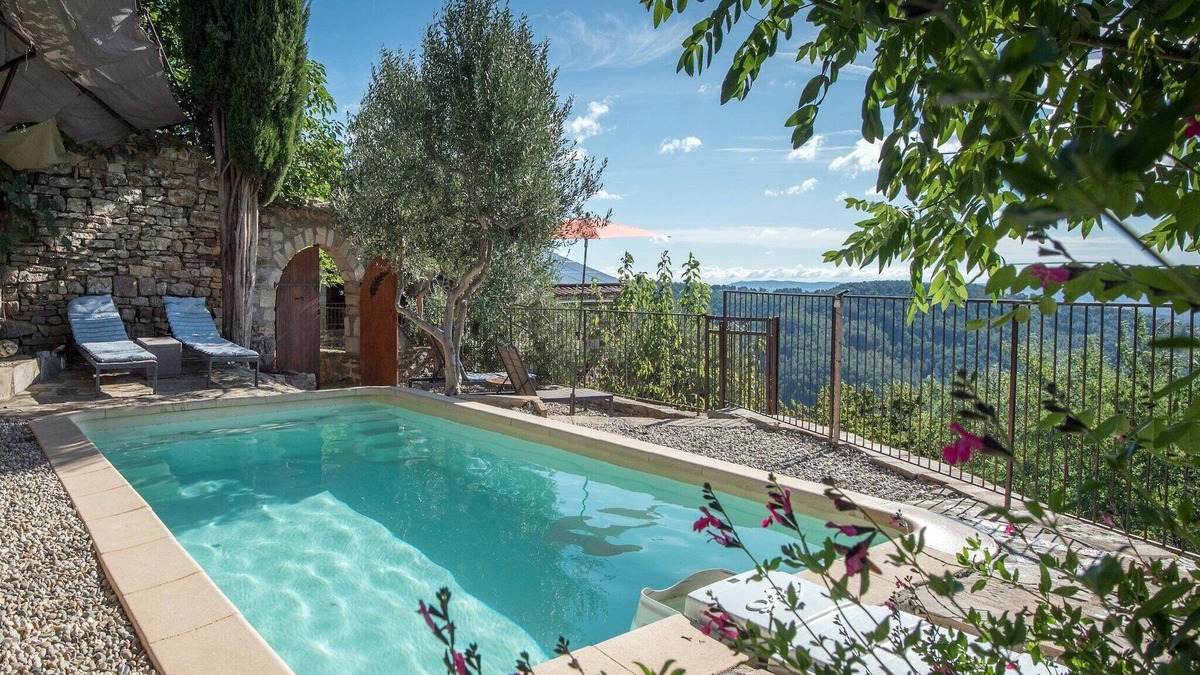 Chassiers House | Hidden Retreat in Chassiers