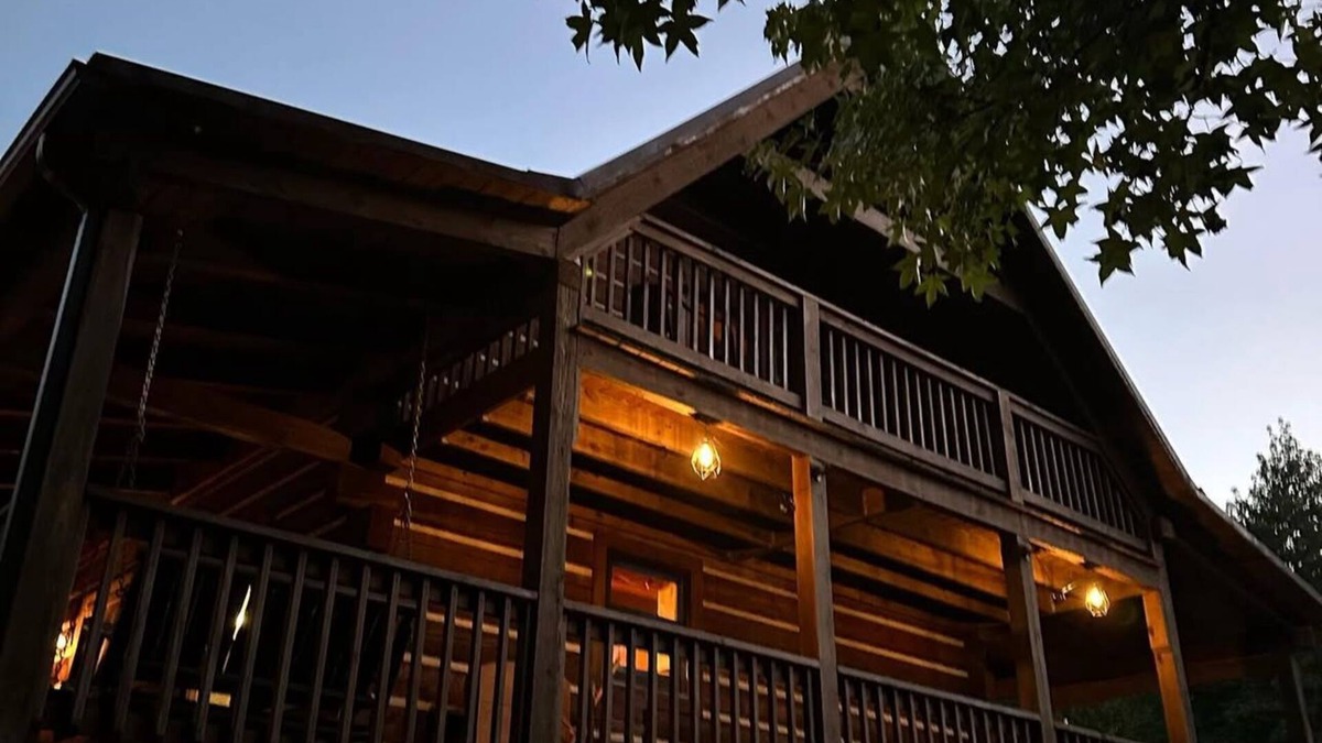 Keysville Cabin | Hidden Rustic Retreat Cabin Getaway - a Wildlands Collection property