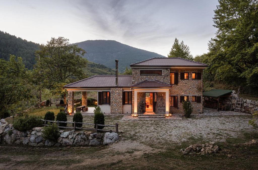 Zarouhla Apartment | Hidden Stone Chalet