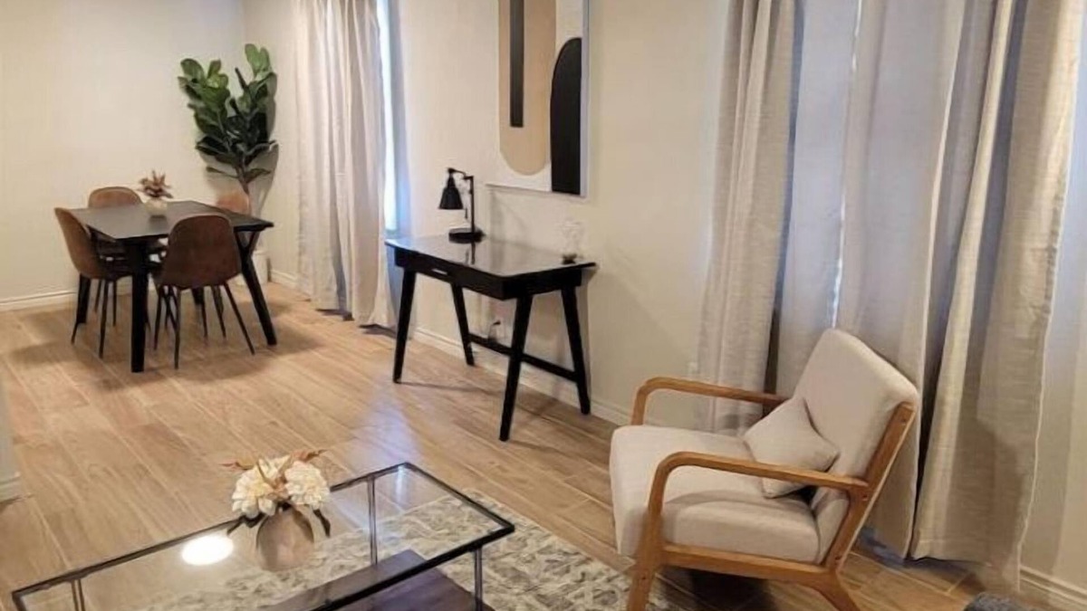 Lubbock House | Hidden Tech Beauty - extremely close to TTU