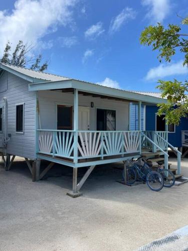 Caye Caulker Apartment | Hidden Treasure Vacation Home Lagoona bay cottage