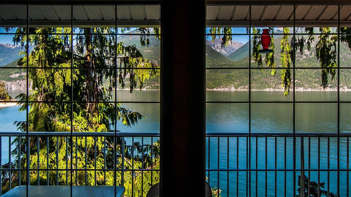 Kaslo Cottage | Hidden with unbelievable view! Panorama Cottage, Private Beach Access