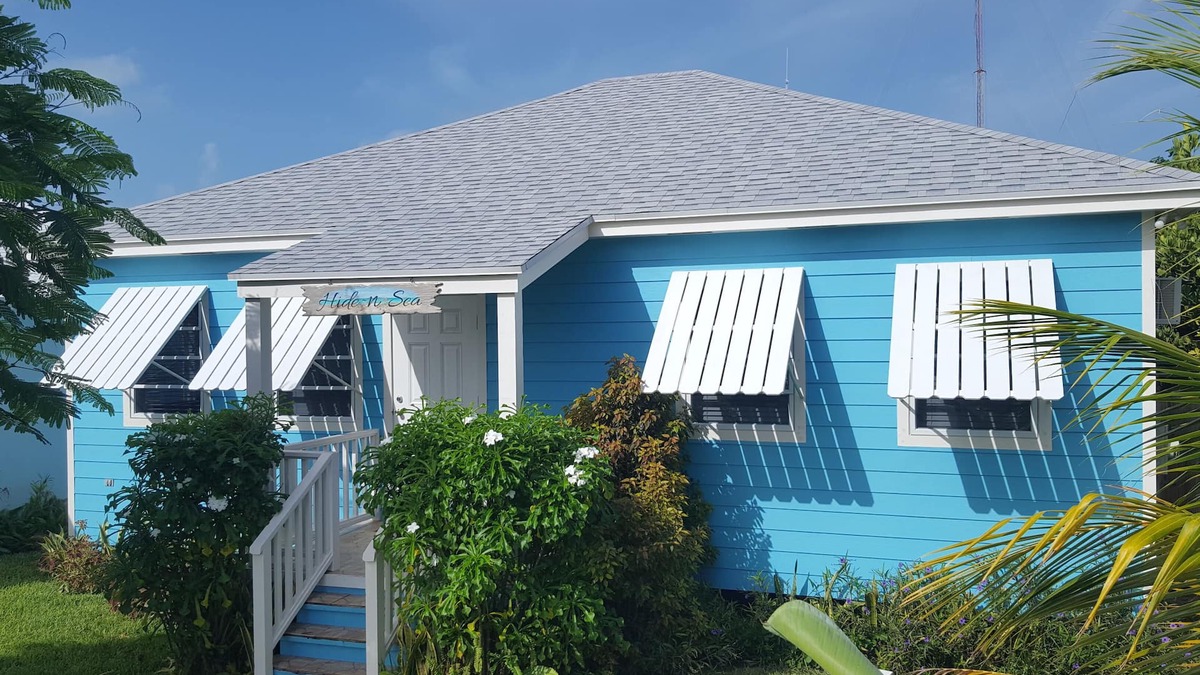 Spanish Wells House | Hide 'N' Sea Spanish Wells Bahamas, Includes Golf Cart, Kayak & Paddle Boards