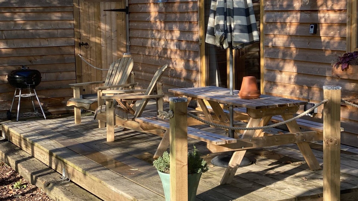 Woodham Ferrers Cabin | Hideaway 2 - Rural cabin with Hot tub