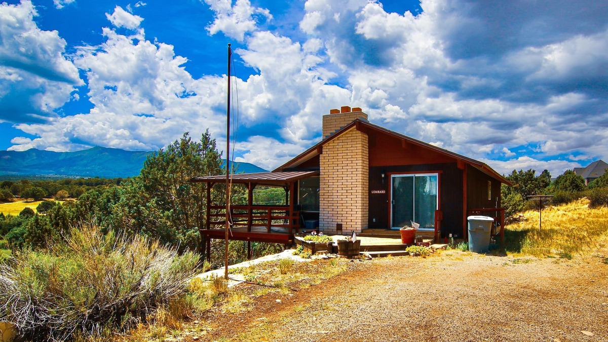 Monticello Cabin | Hideout Ft Abajo Cabin Stunning Views and Secluded