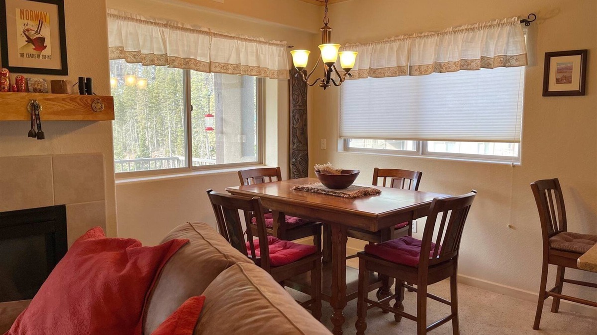Taos Ski Valley Condo | High Altitude Gem at Taos Ski Valley