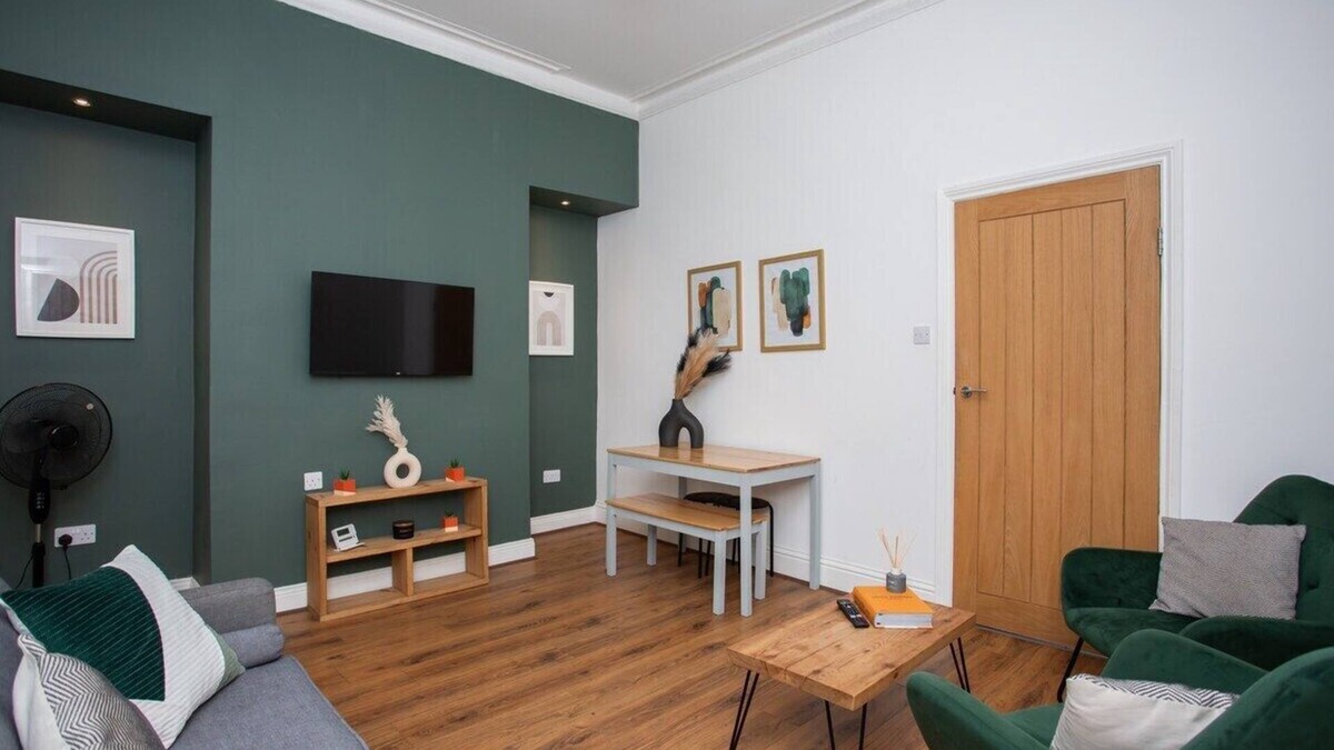 Sunderland House | High Barnes Haven: 3BR Retreat