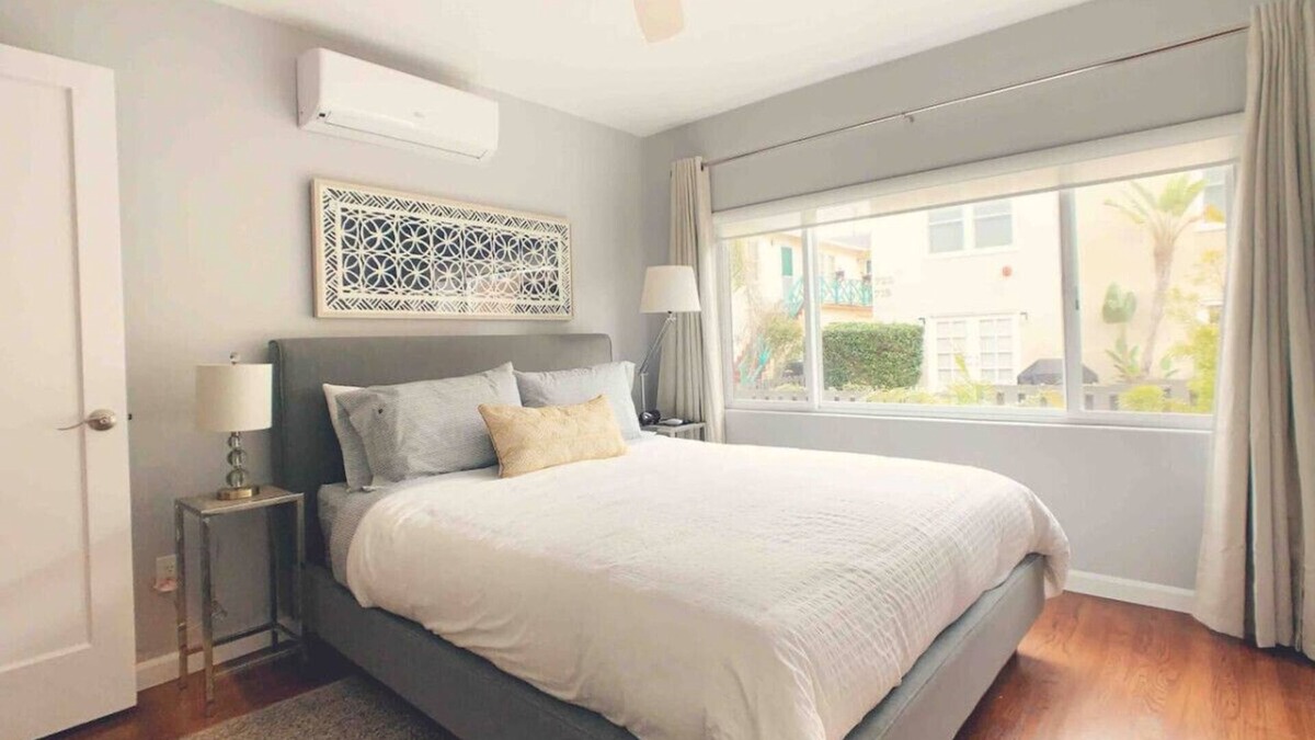 South Mission Beach Condo | High-End Relaxing Escape in Mission Beach