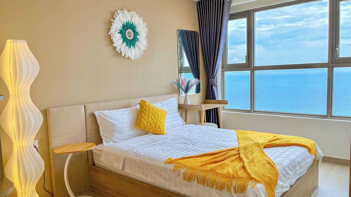 Vung Tau Apartment | High floor Sea View - 100 meters from the beach and free swimming pool