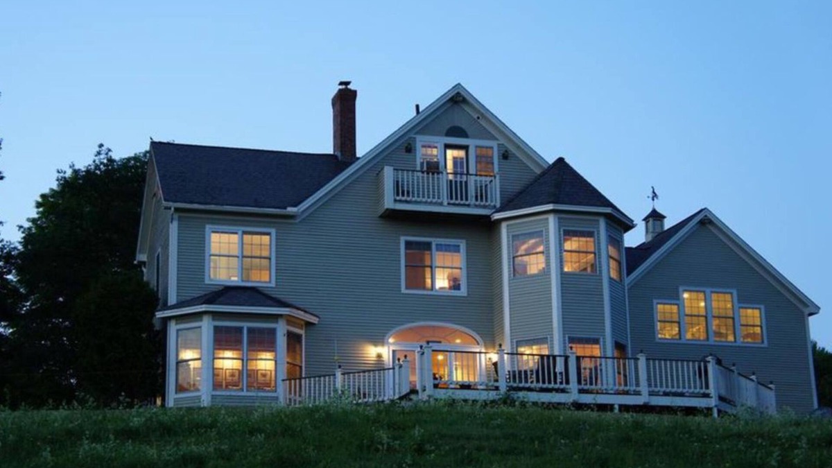 East Montpelier Bed & Breakfast | High Hill Inn