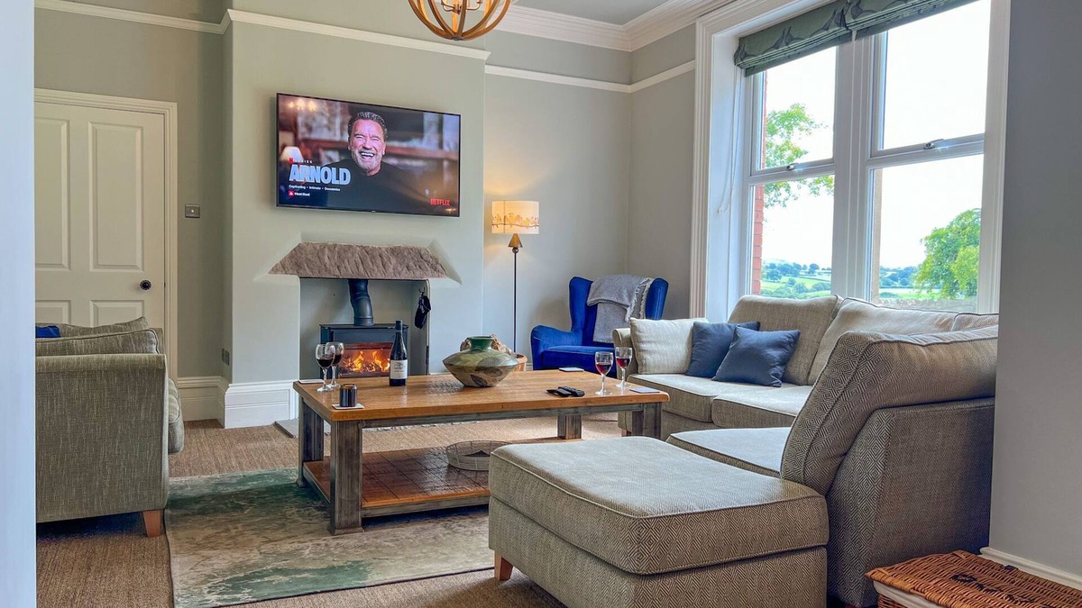 Southwaite Cottage | High House Cottage Southwaite - spacious cottage sleeping 6 with hot tub and 2 dogs welcome
