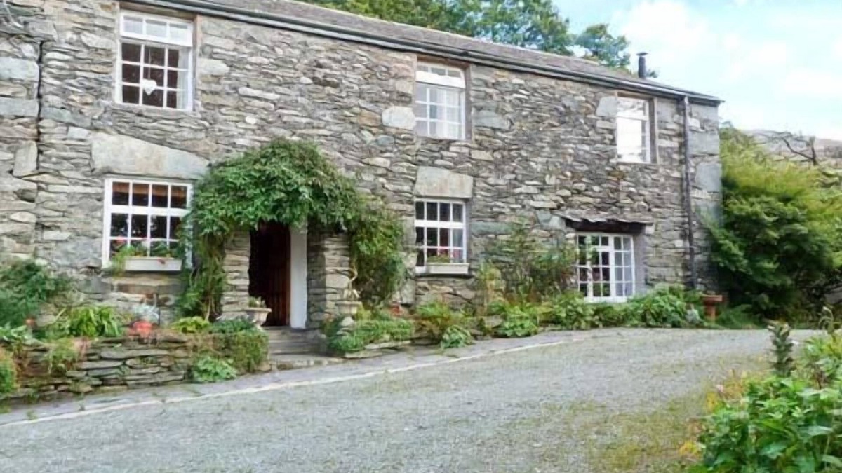 Broughton in Furness Cottage | HIGH KILN BANK COTTAGE, pet friendly in Broughton-In-Furness
