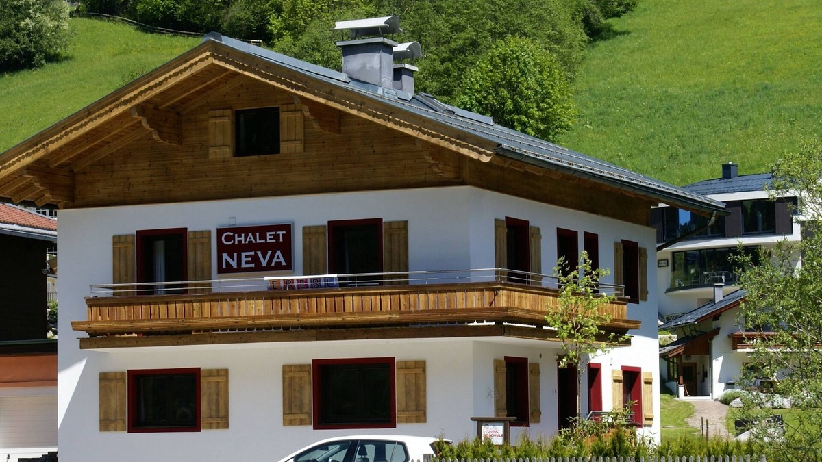 Saalbach-Hinterglemm Ski Chalet | High-quality chalet near the centre with sauna