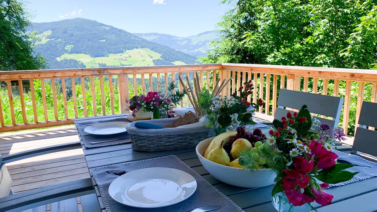Westendorf Apartment | High quality apartment with private sauna and stunning views on the ski slope.