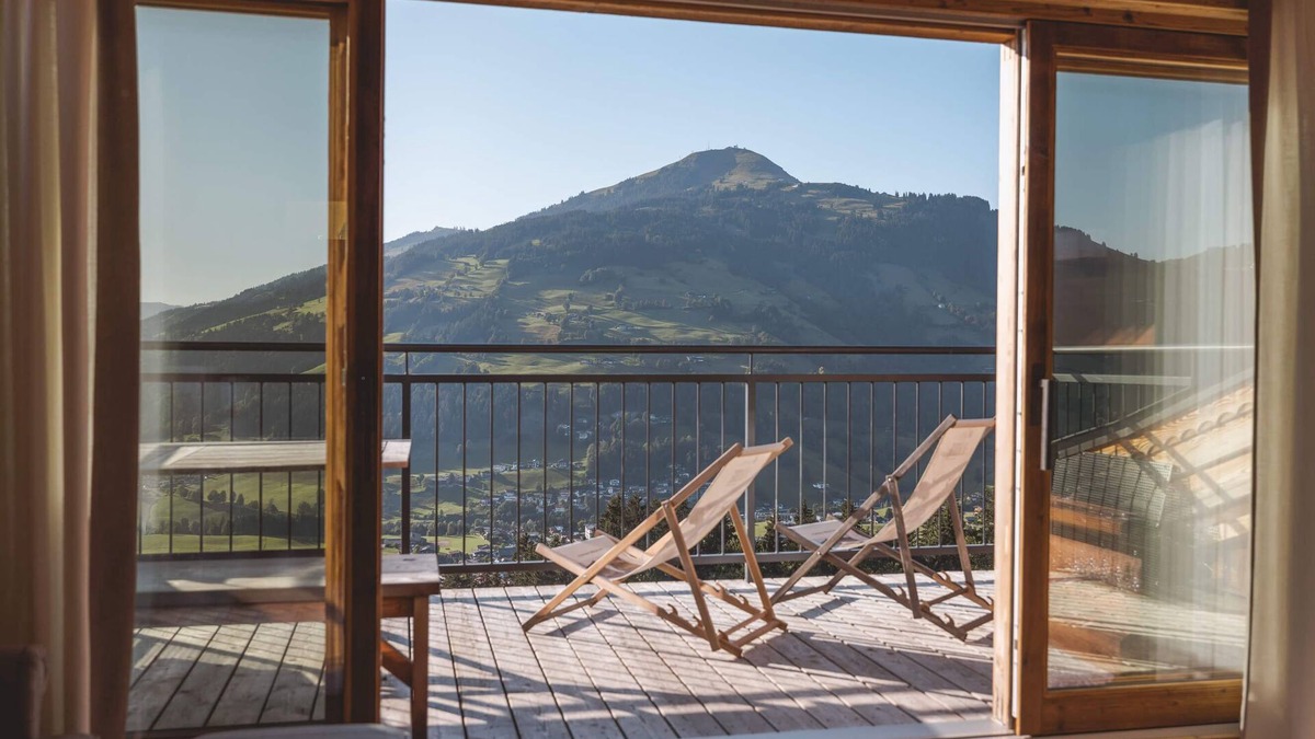 Westendorf Apartment | High quality apartment with sauna and dream view on the ski slope.