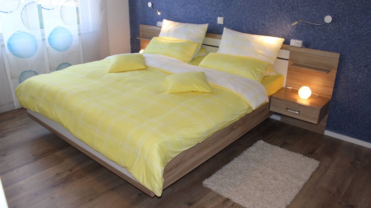Lierschied Apartment | High quality, modern with infrared sauna. Awarded 4 stars by the DTV.