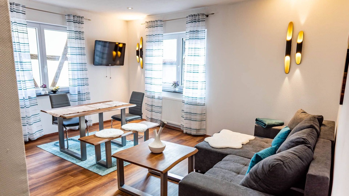 Moeckmuehl Apartment | High-quality suite holiday apartment Schöntal