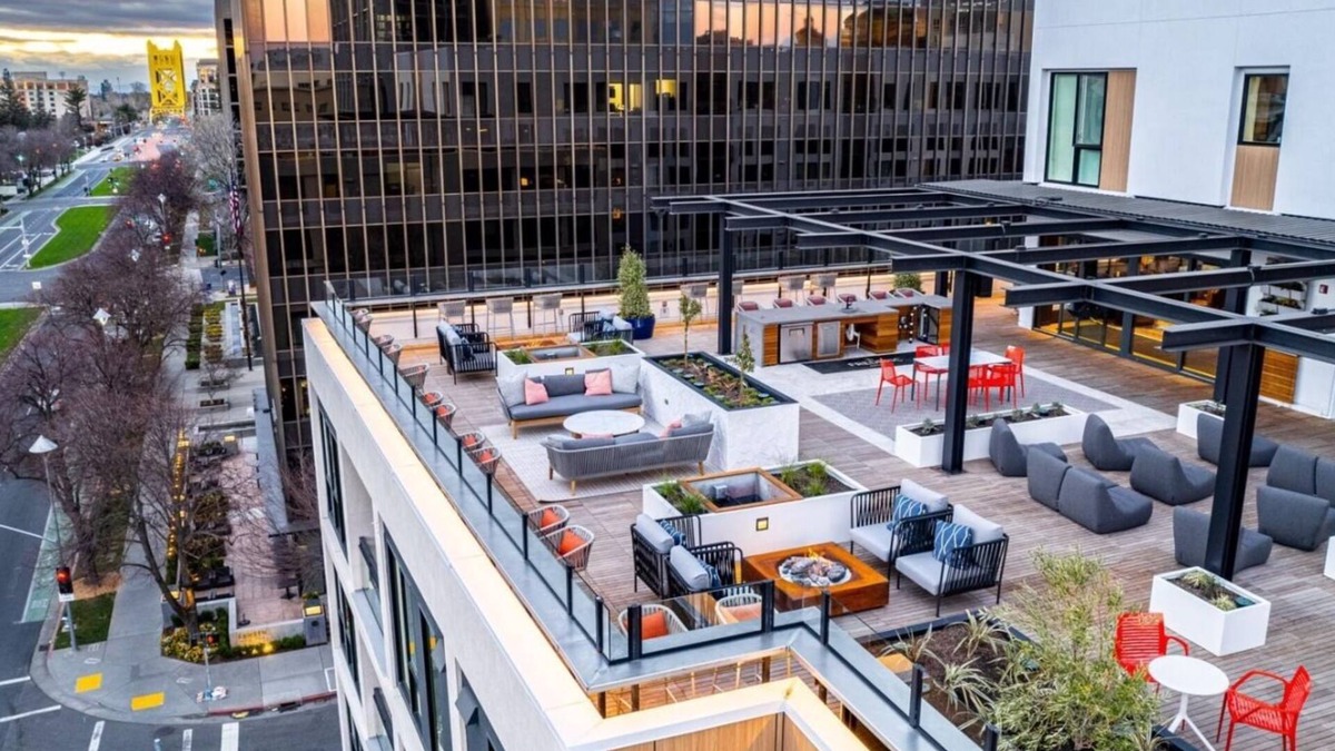 Downtown Sacramento Apartment | High-Rise and Luxury Suite: Cozy + Central