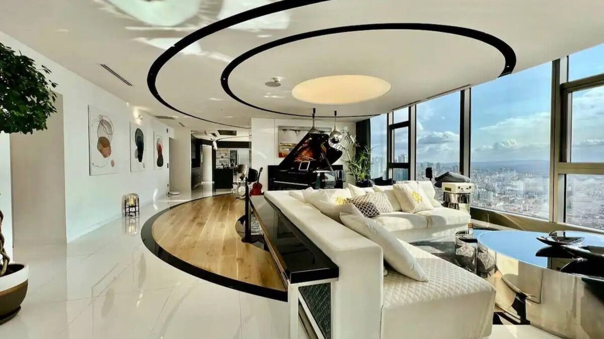 Bomonti Apartment | High-rise Luxury Penthouse with private disco and cinema in Bomonti