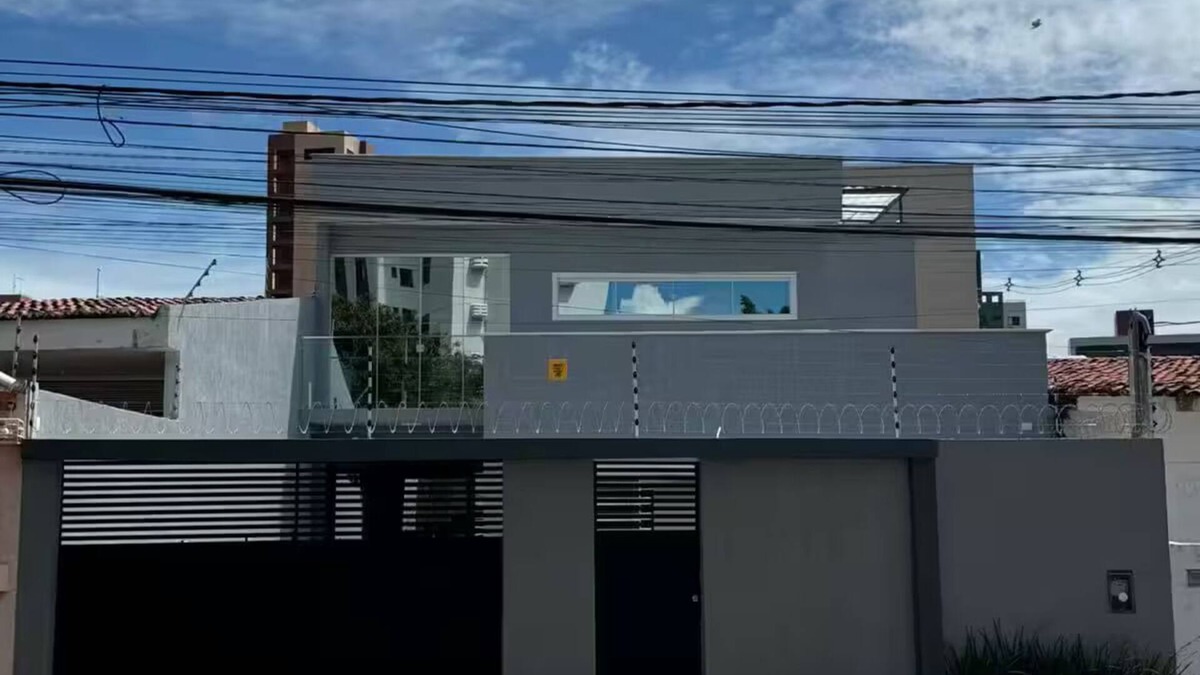 Barro Vermelho House | High standard house