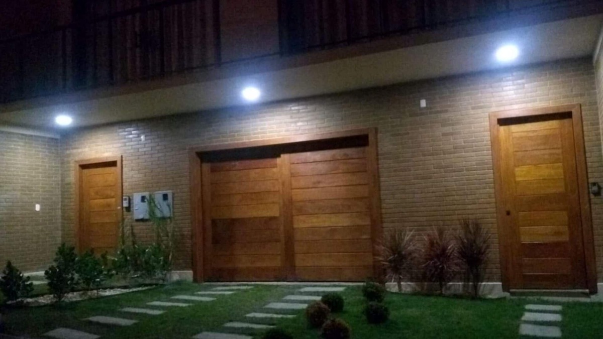 Sao Judas Tadeu Condo | High standard house well located