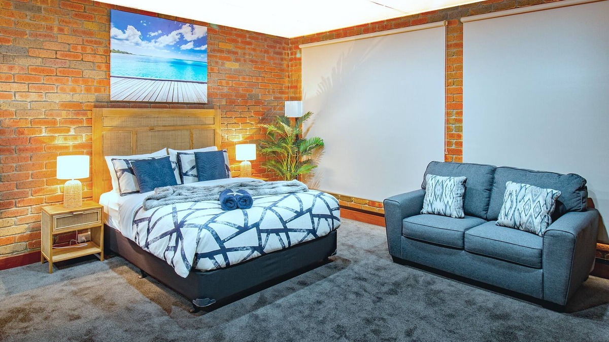 Mallacoota Apartment | High Tide Studio in the Heart of Mallacoota