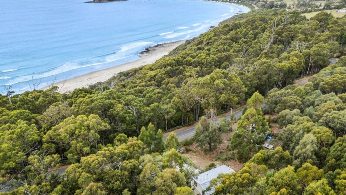 Eaglehawk Neck House | High View House - Pirates Bay Views
