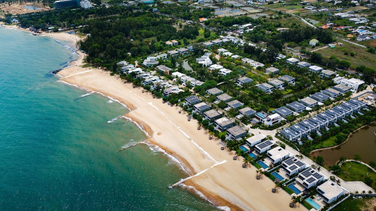 Phuoc Thuan Villa | HighEnd villa in Sanctuary Ho Tram Luxury Resort by SSens Homes