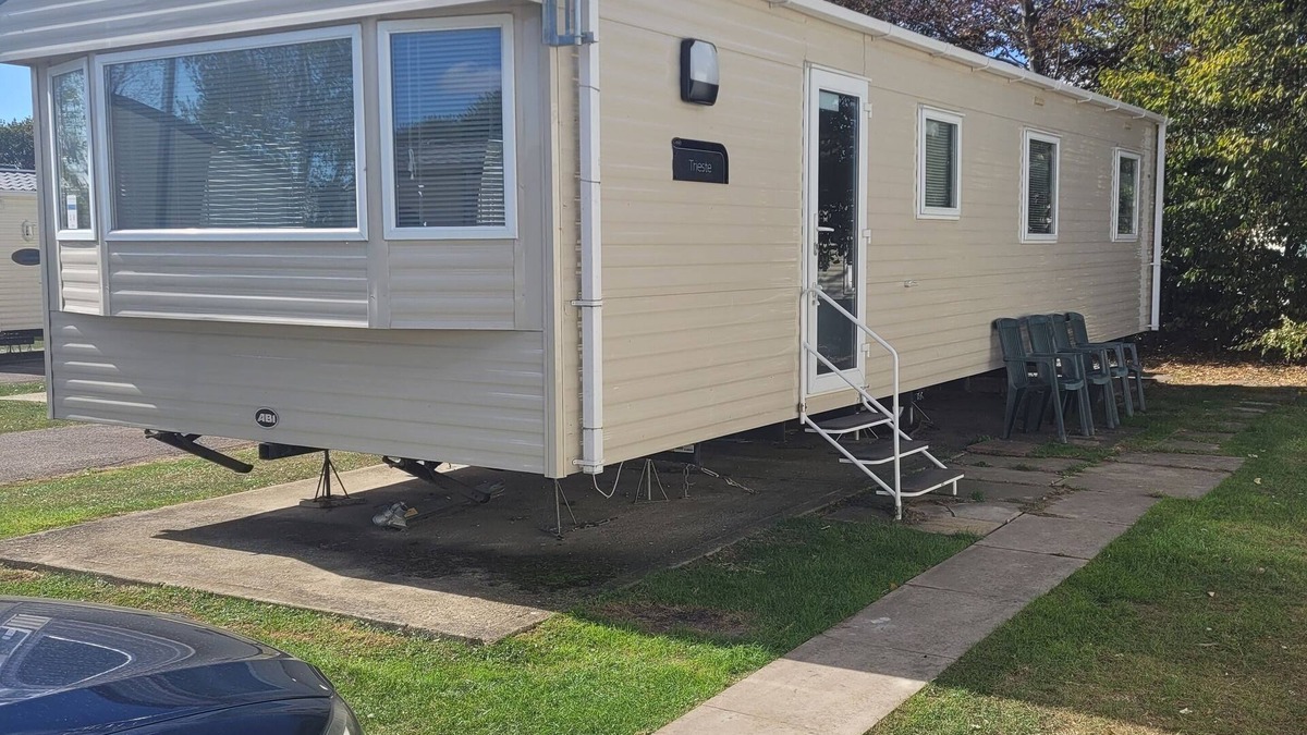 Clacton-on-Sea House | Highfield Grange Holiday Parkn3 Bed Sleeps 8n