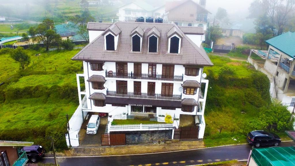 Nuwara Eliya Hotel | Highland Breeze Hotel