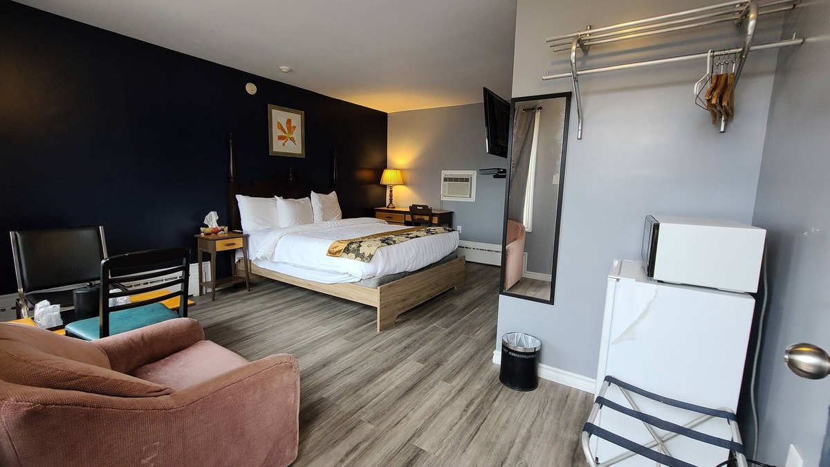 North Sydney Hotel | Highland Motel