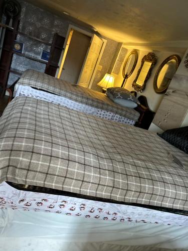 Greenfield Apartment | Highland Park Pittsburgh