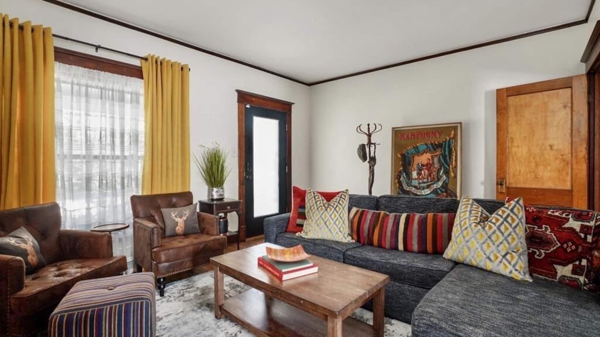 Tyler Park House | Highlands Three Bedroom House - Walk to Restaurants and Bars!