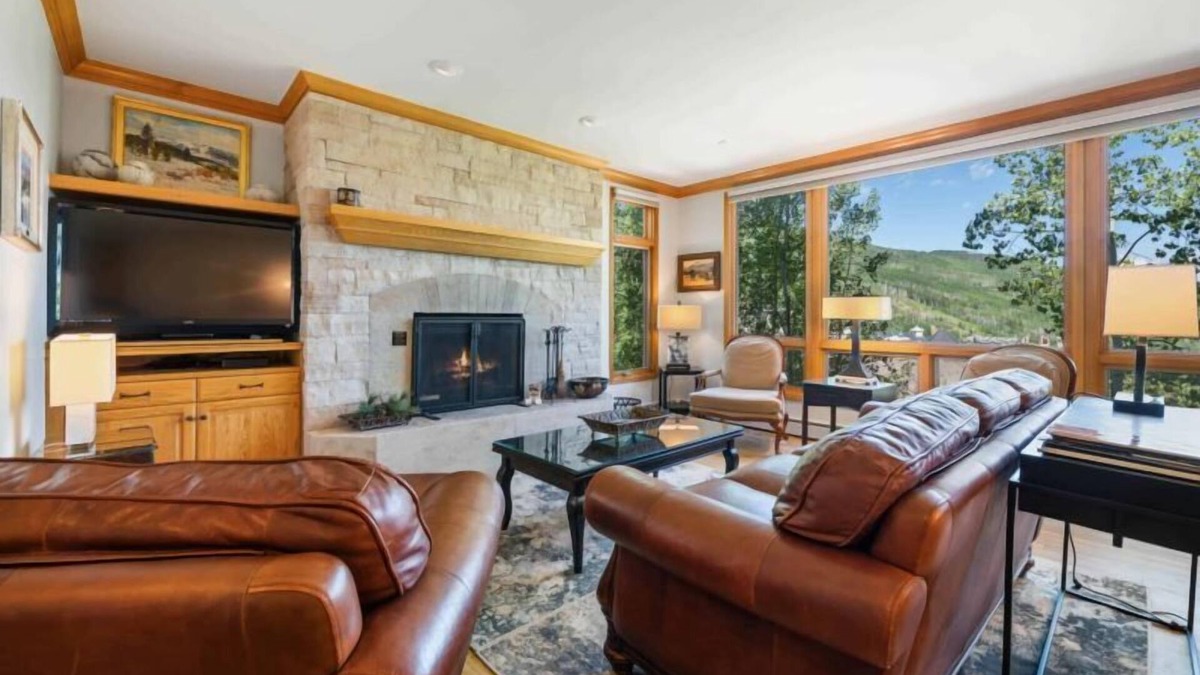Highlands Townhomes Condo | Highlands Westview 209