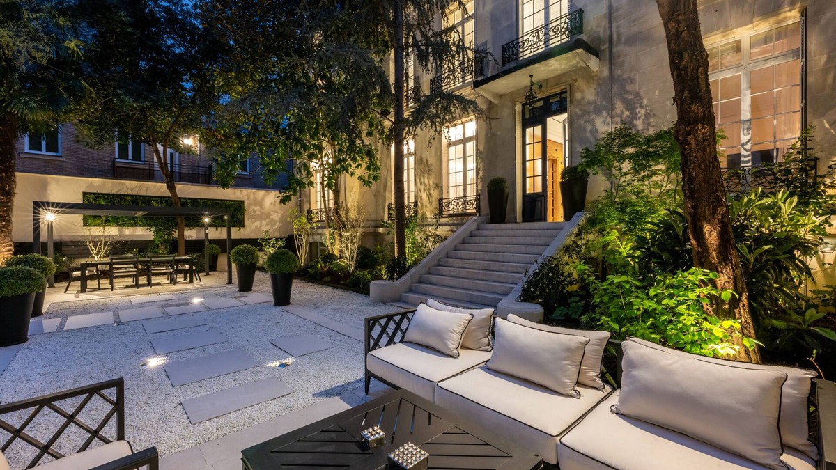 Porte-Dauphine Villa | HIGHSTAY - Luxury Serviced Villa - Poincaré