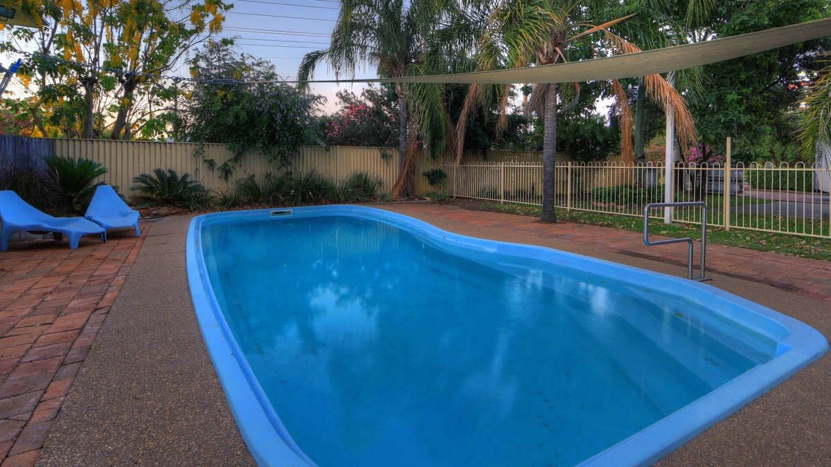 Narrabri RV Rental | Highway Tourist Village