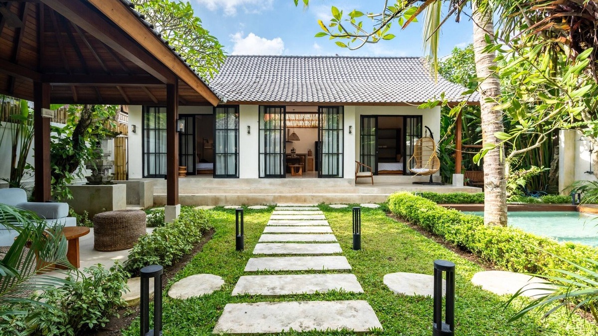 Kutuh Kaja Villa | Hijau Villa by EVDEkimi – Charming 2BR escape w/pool, outdoor lounge, lush garden