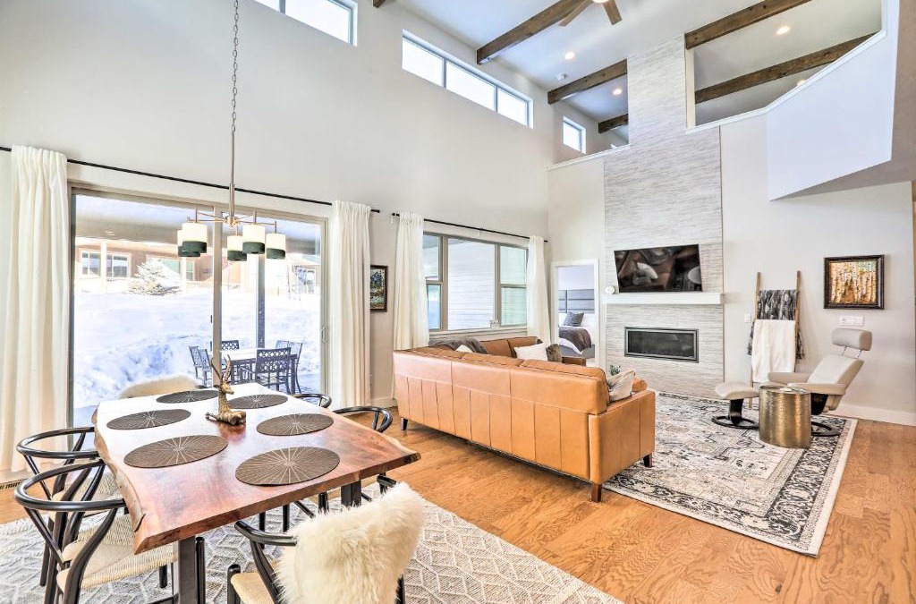 Grand Elk Ranch House | Hike and Ski Stunning Home with Hot Tub in Granby!