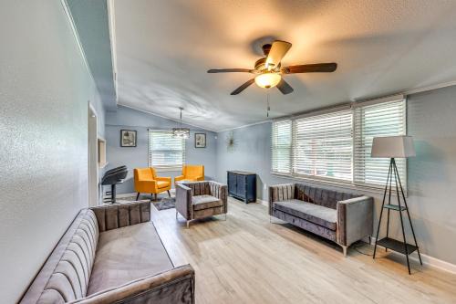 Pine Bluff House | Hike, Golf and Fish Pine Bluff Retreat