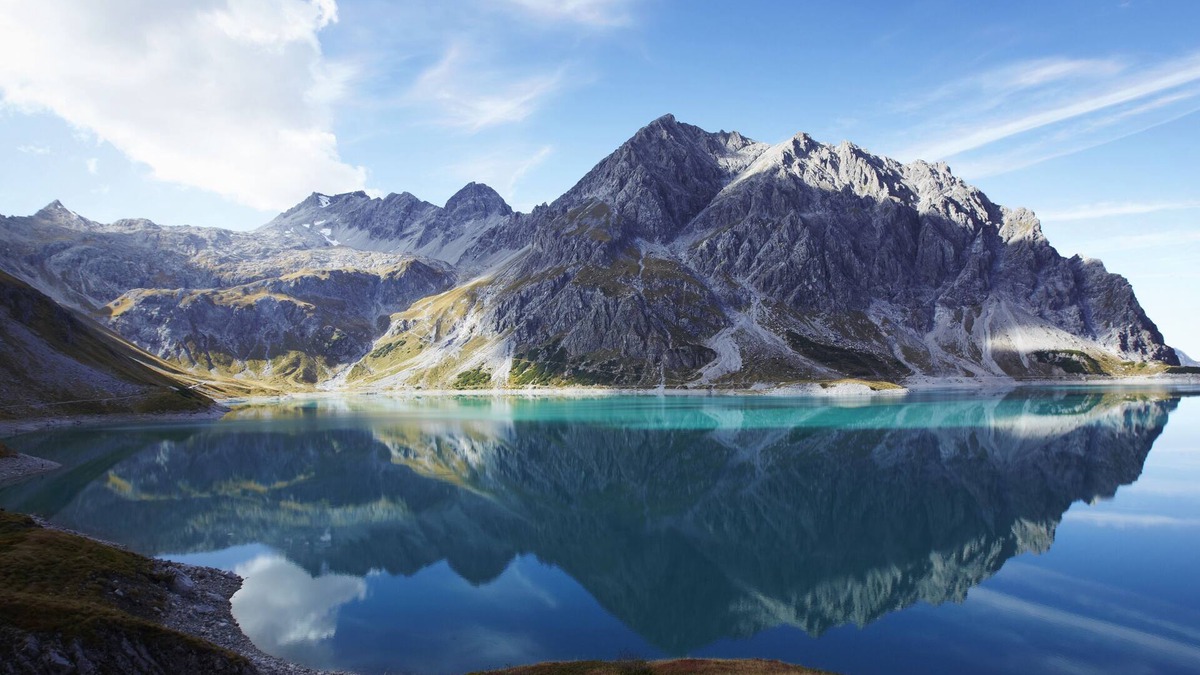 Buerserberg Apartment | Hiker's, Biker's and Skier's Paradise